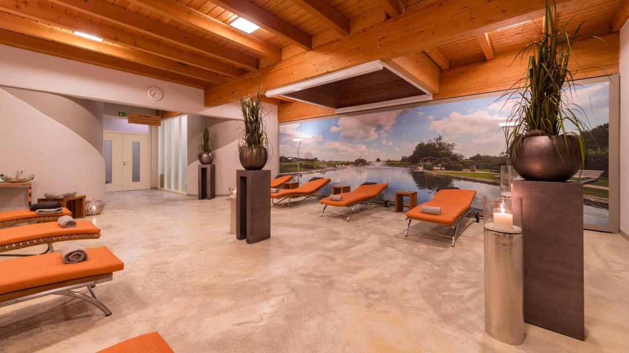 Aramis Tagungs- Und Sporthotel Gaufelden ภายนอก รูปภาพ
