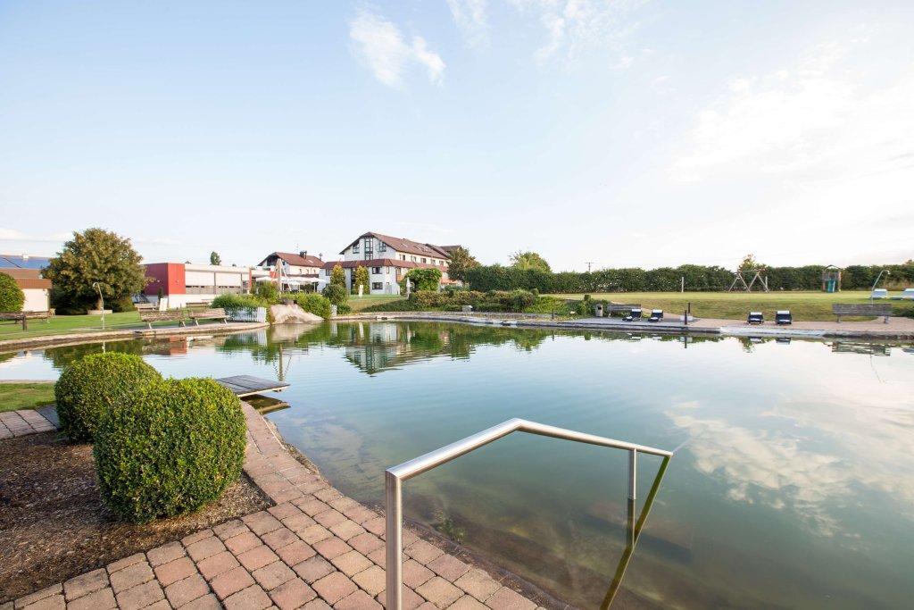 Aramis Tagungs- Und Sporthotel Gaufelden ภายนอก รูปภาพ